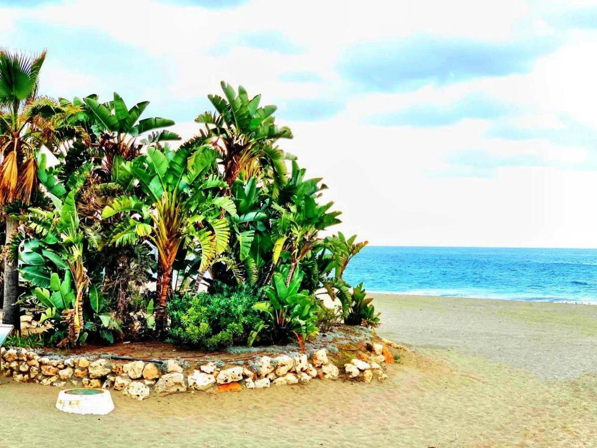 Espectacular Piso En Primera Linea De Playa Estepona Kültér fotó